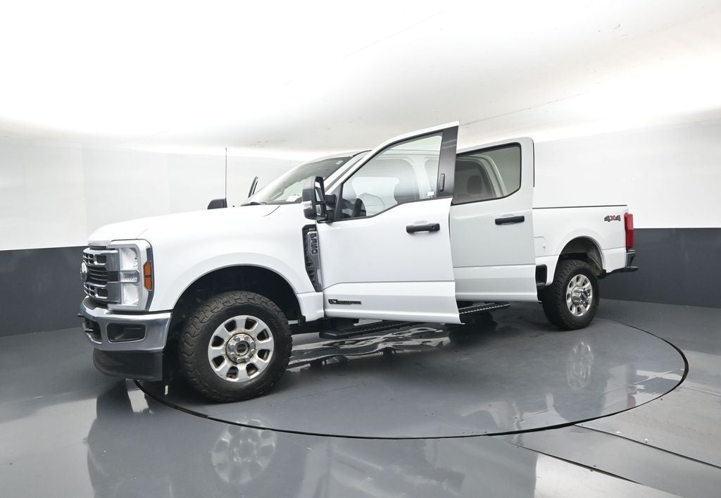 2024 Ford F-350SD XLT 613A