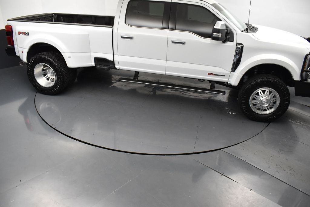2025 Ford F-450SD King Ranch DRW