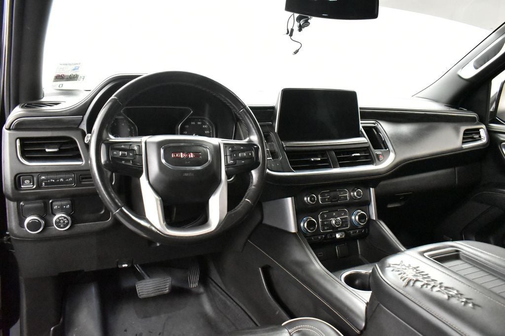 2021 GMC Yukon XL SLT