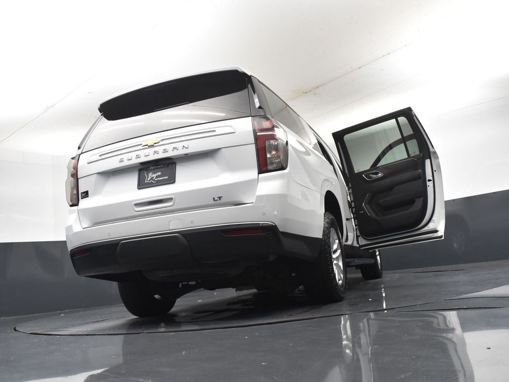 2022 Chevrolet Suburban LT