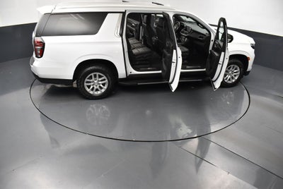 2022 Chevrolet Suburban LT