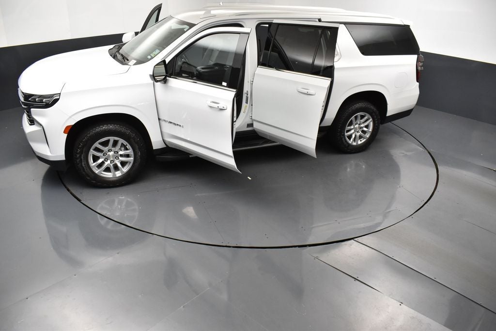 2022 Chevrolet Suburban LT