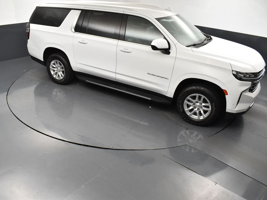 2022 Chevrolet Suburban LT