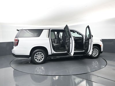 2022 Chevrolet Suburban LT