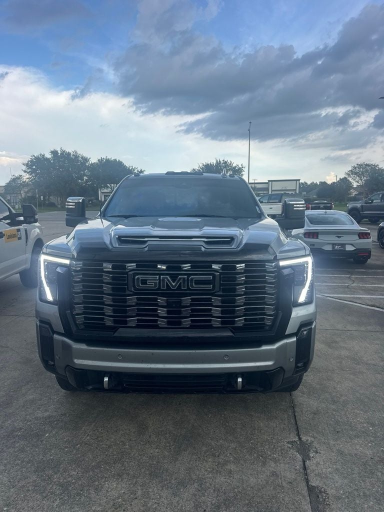 2025 GMC Sierra 2500HD Denali Ultimate