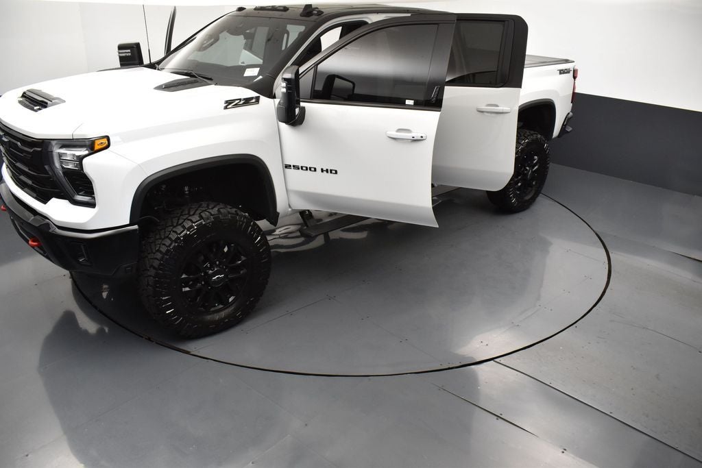 2025 Chevrolet Silverado 2500HD LTZ