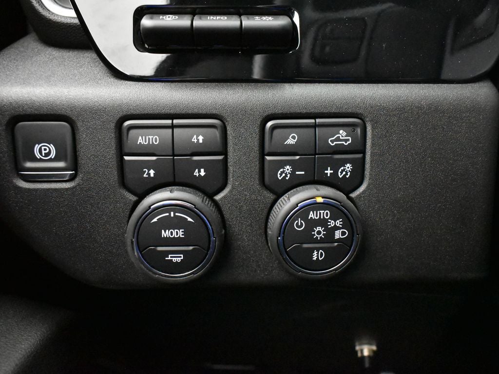 2025 Chevrolet Silverado 2500HD LTZ