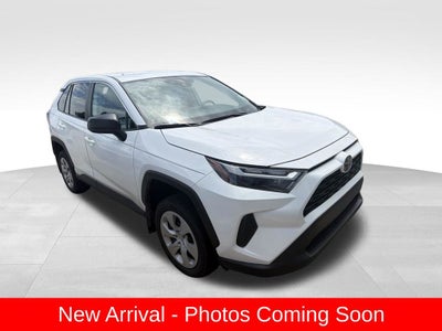 2024 Toyota RAV4 LE