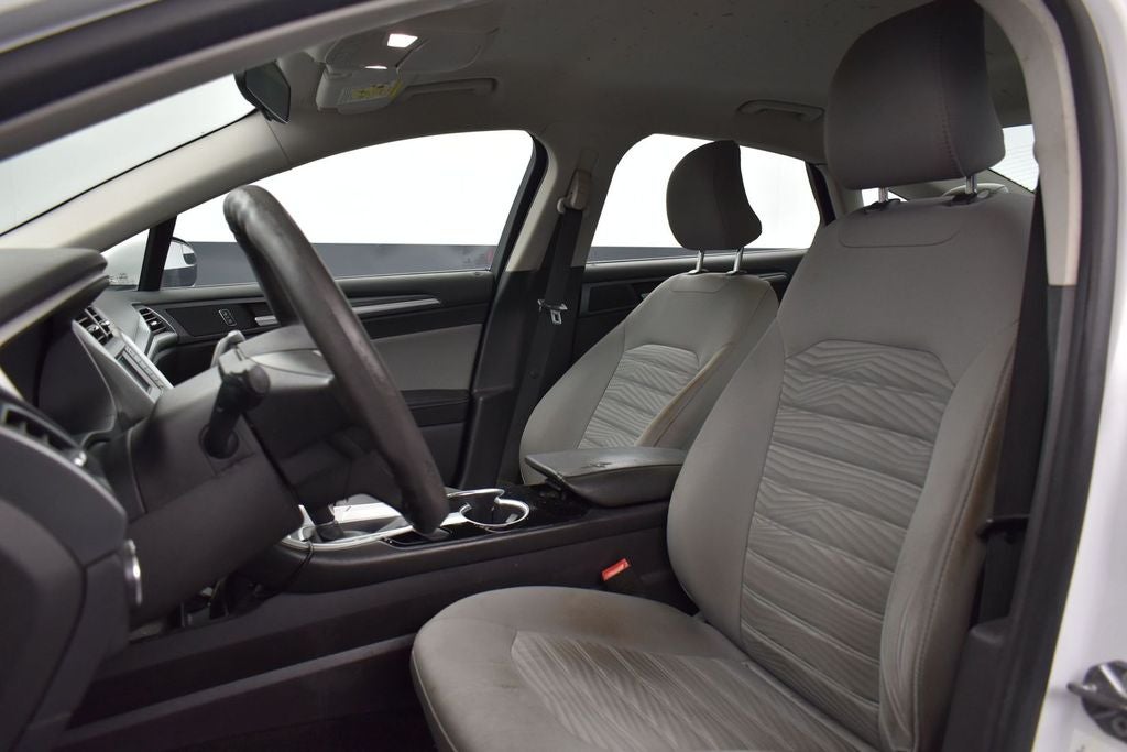 2016 Ford Fusion S