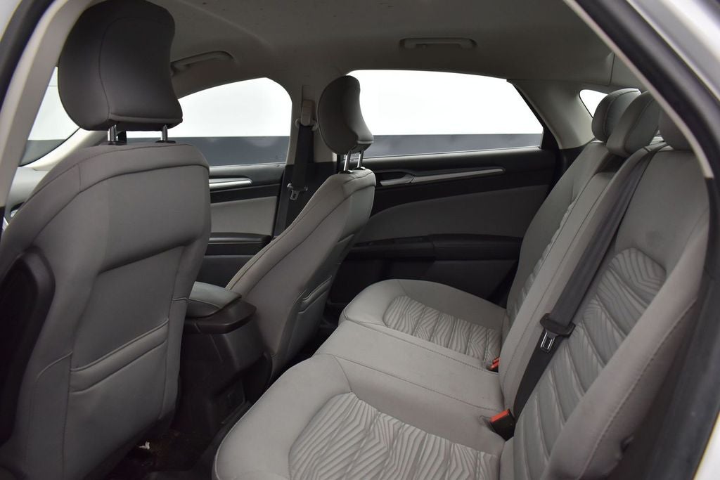 2016 Ford Fusion S