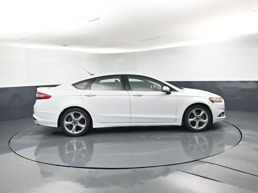 2016 Ford Fusion S