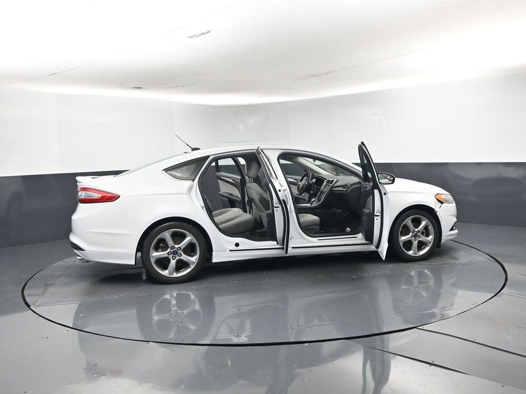 2016 Ford Fusion S