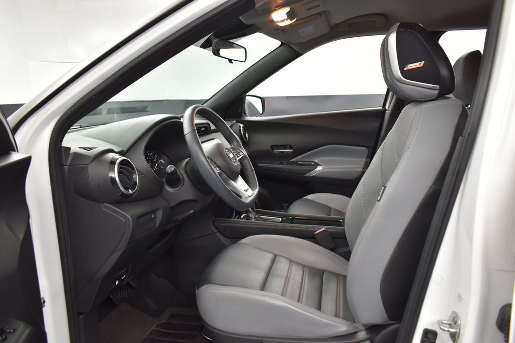 2021 Nissan Kicks SR
