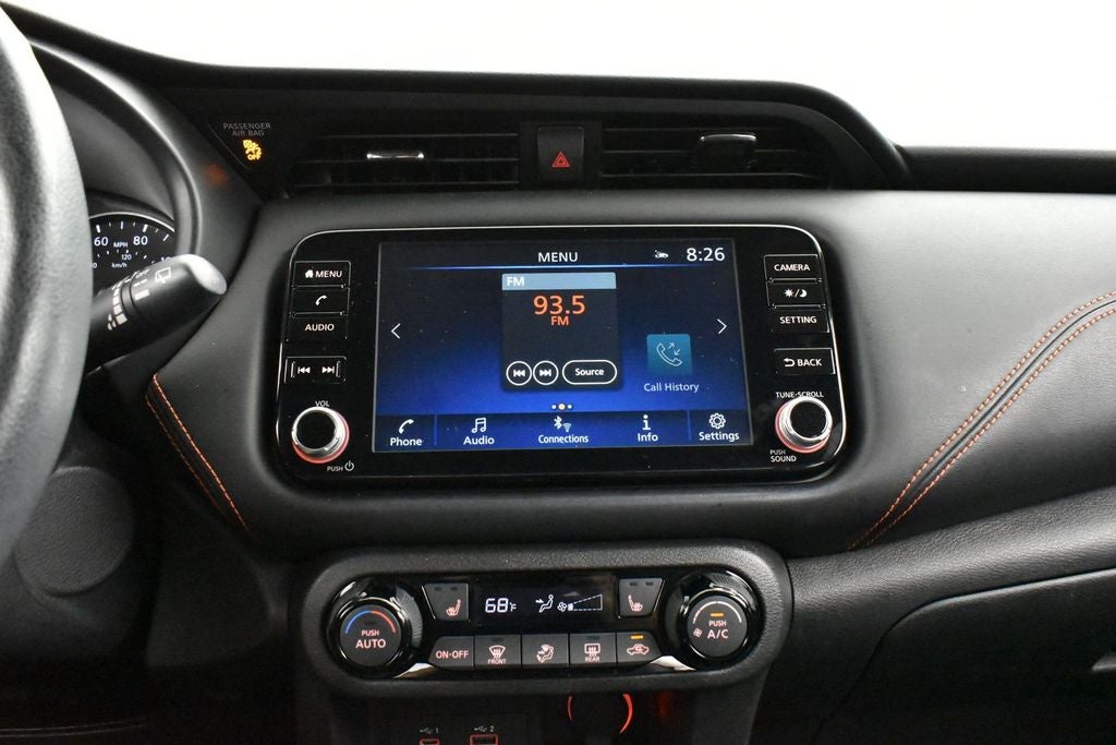 2021 Nissan Kicks SR