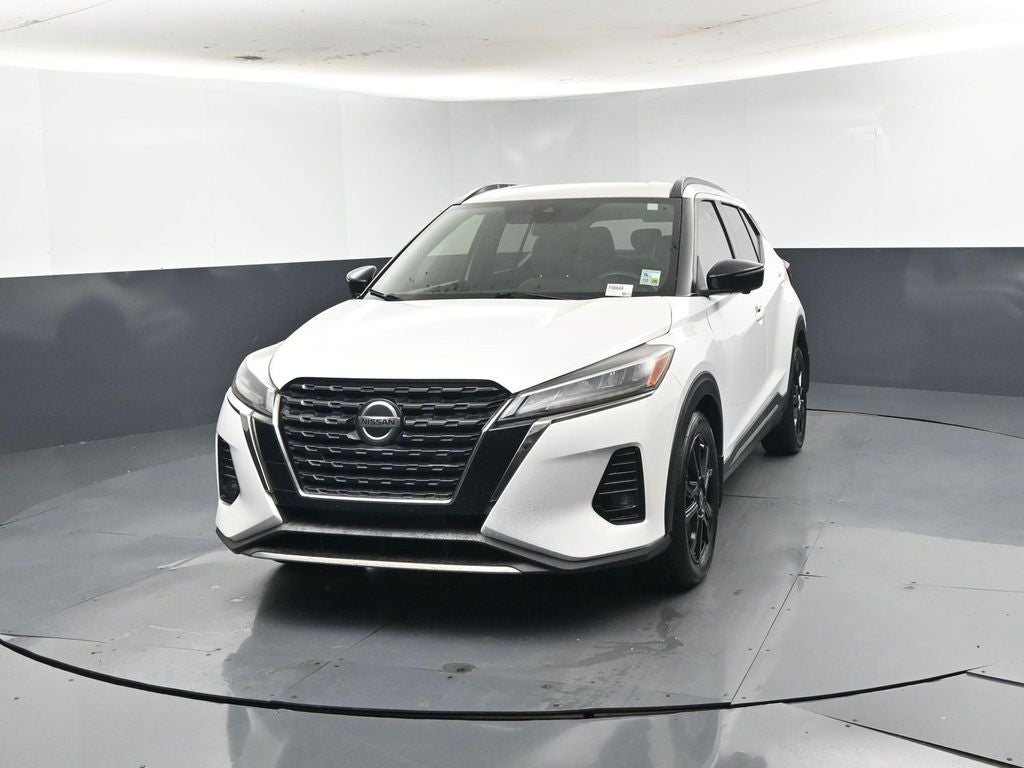 2021 Nissan Kicks SR