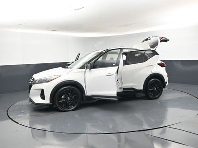 2021 Nissan Kicks SR