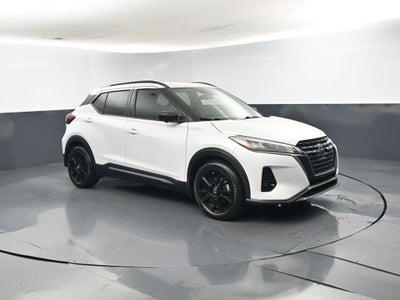 2021 Nissan Kicks SR