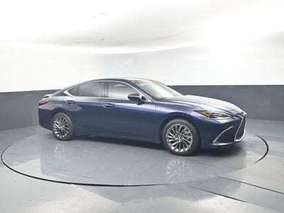 2025 Lexus ES 300h Ultra Luxury