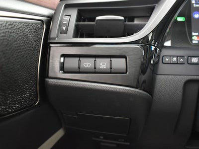 2025 Lexus ES 300h Ultra Luxury