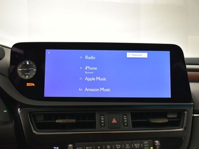 2025 Lexus ES 300h Ultra Luxury