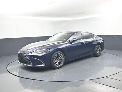 2025 Lexus ES 300h Ultra Luxury