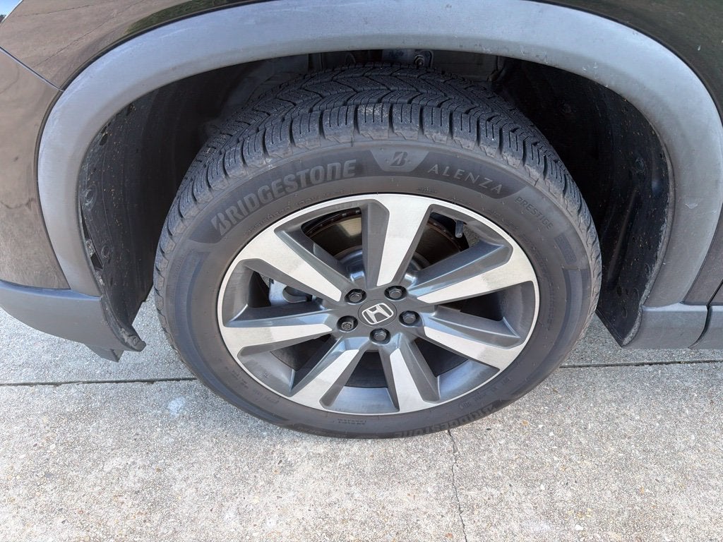 2025 Honda Pilot Touring