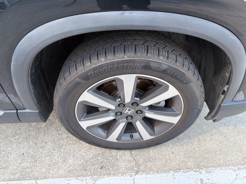 2025 Honda Pilot Touring