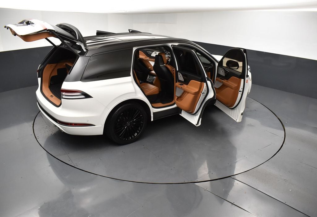 2020 Lincoln Aviator Black Label