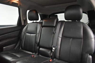 2014 Nissan Pathfinder SL