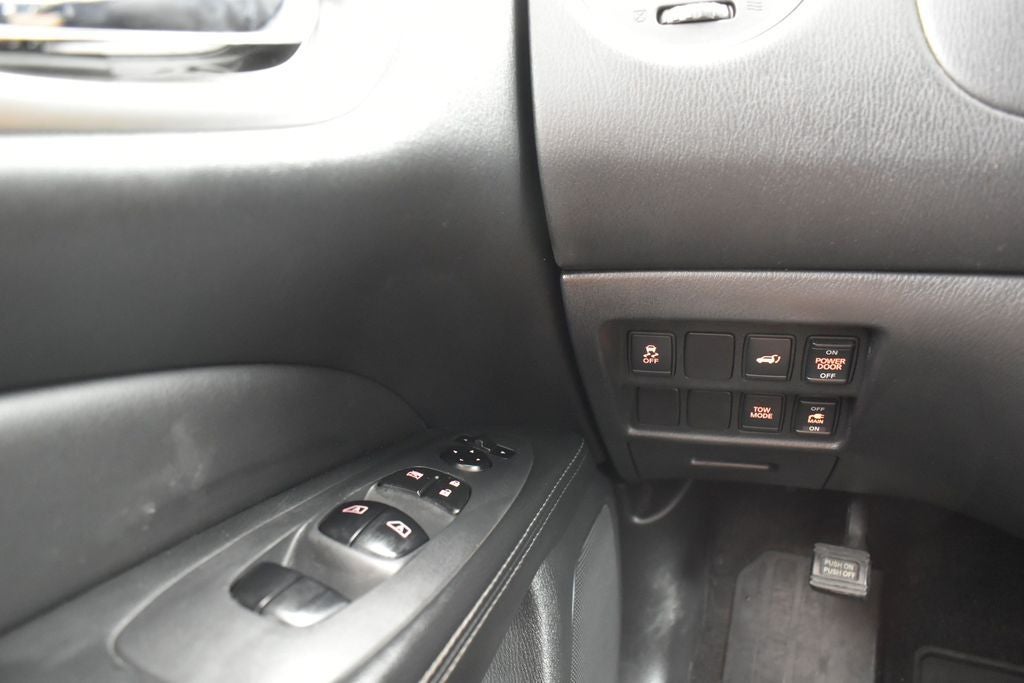 2014 Nissan Pathfinder SL