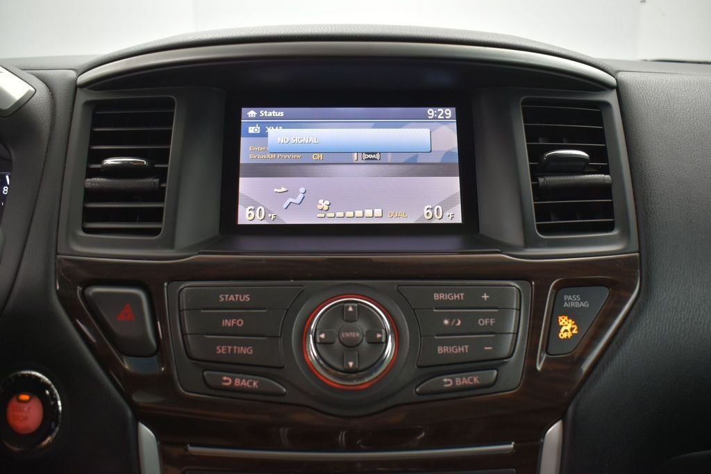 2014 Nissan Pathfinder SL