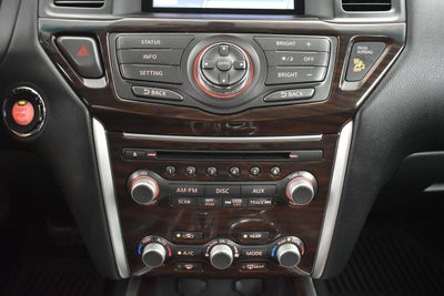 2014 Nissan Pathfinder SL