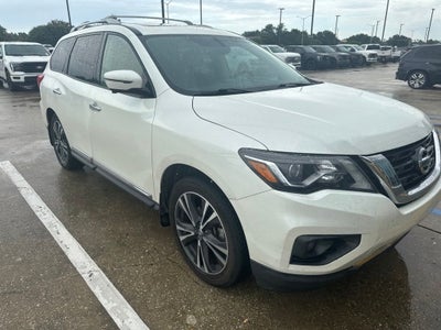2018 Nissan Pathfinder Platinum