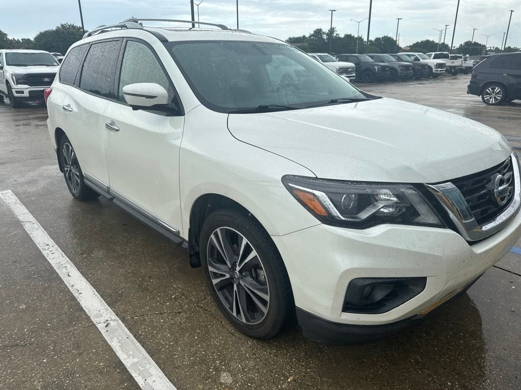 2018 Nissan Pathfinder Platinum