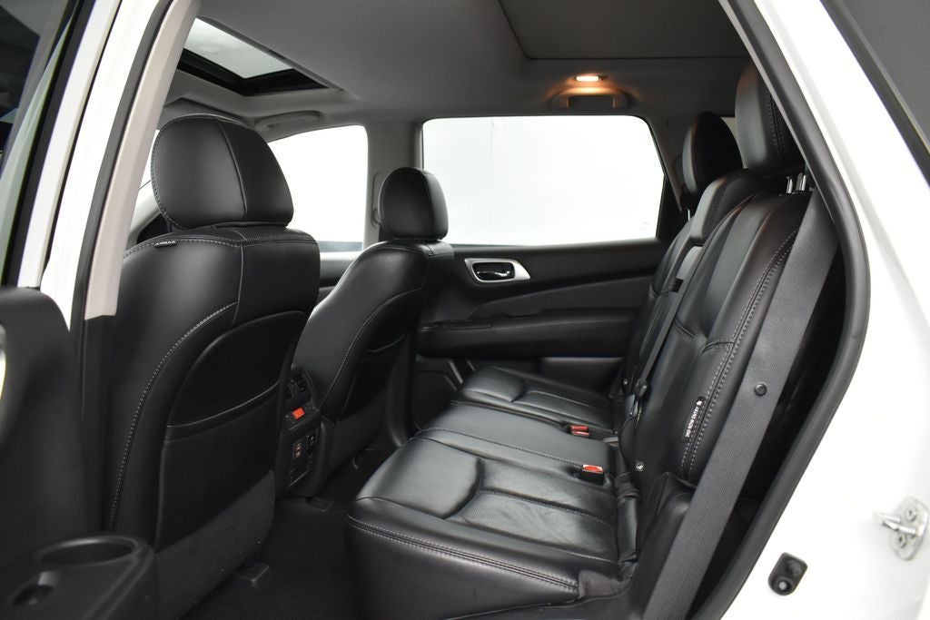 2018 Nissan Pathfinder Platinum