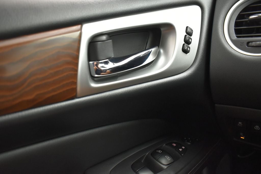2018 Nissan Pathfinder Platinum