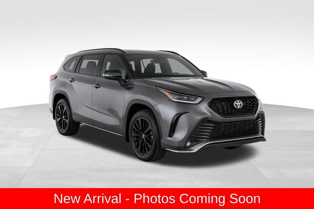 2025 Toyota Highlander XSE