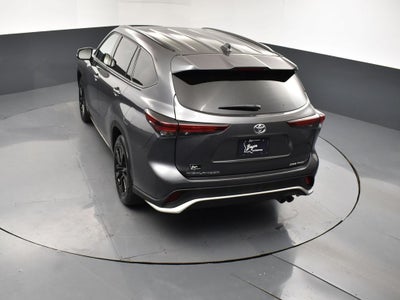 2025 Toyota Highlander XSE
