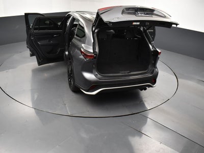 2025 Toyota Highlander XSE