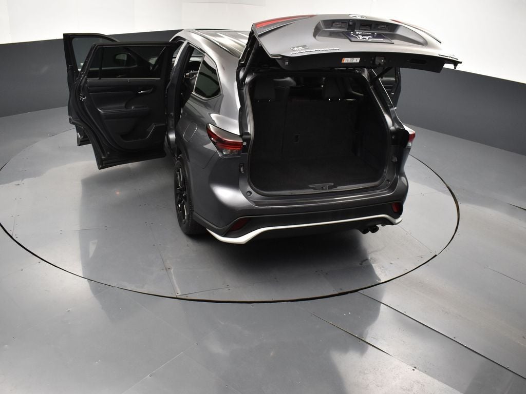 2025 Toyota Highlander XSE
