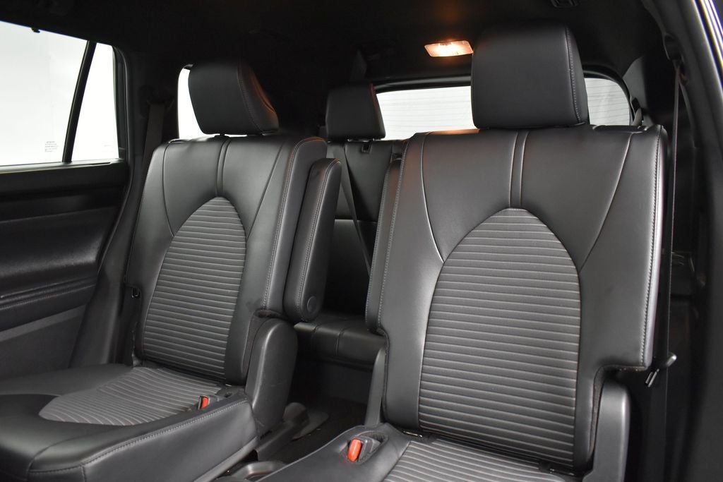 2025 Toyota Highlander XSE