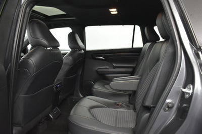 2025 Toyota Highlander XSE