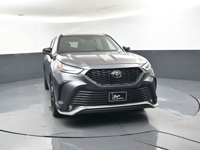 2025 Toyota Highlander XSE