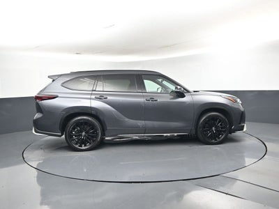 2025 Toyota Highlander XSE