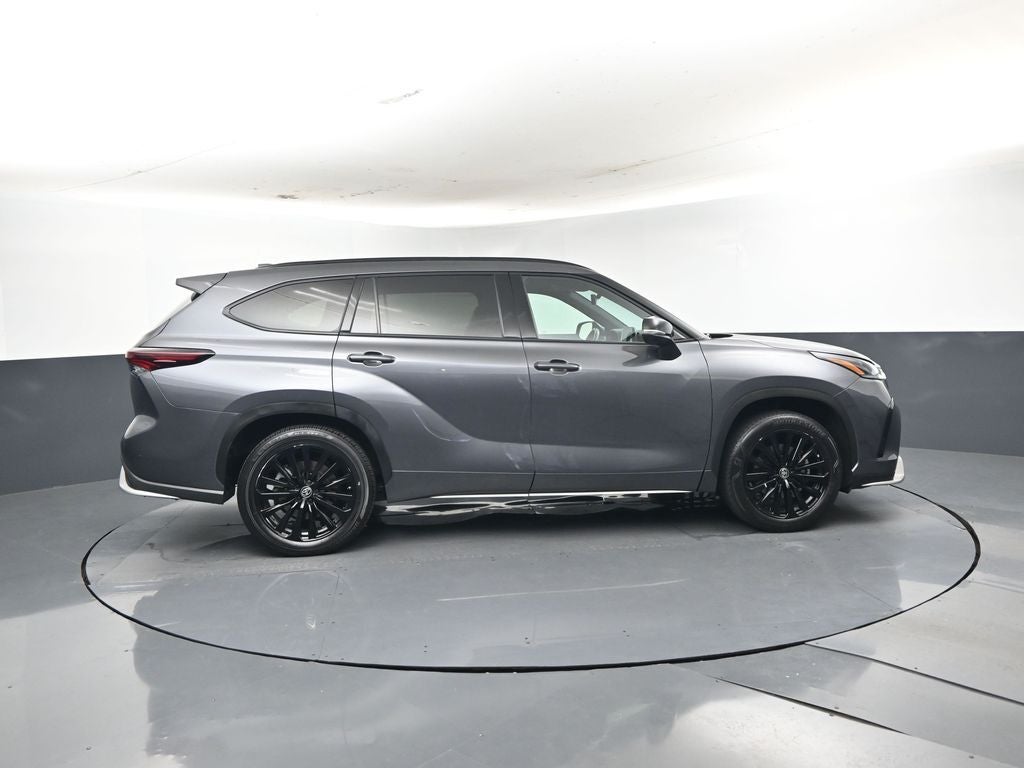 2025 Toyota Highlander XSE
