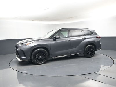 2025 Toyota Highlander XSE