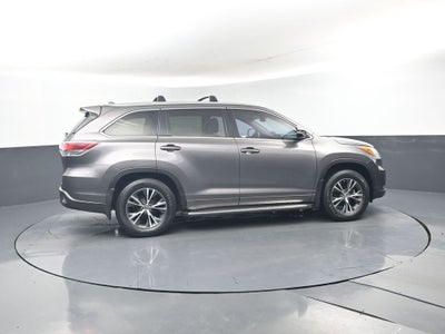 2016 Toyota Highlander XLE V6