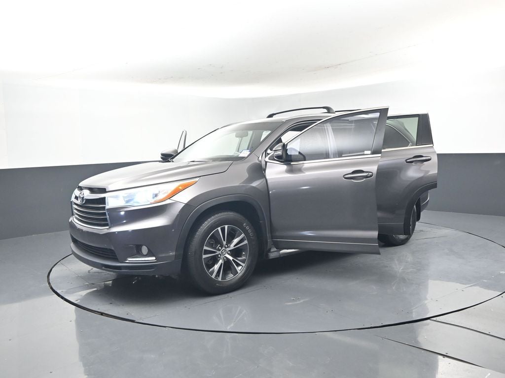 2016 Toyota Highlander XLE V6