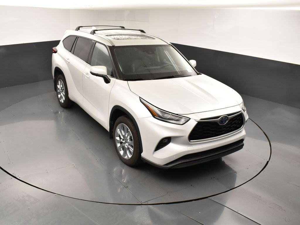 2022 Toyota Highlander Hybrid Limited
