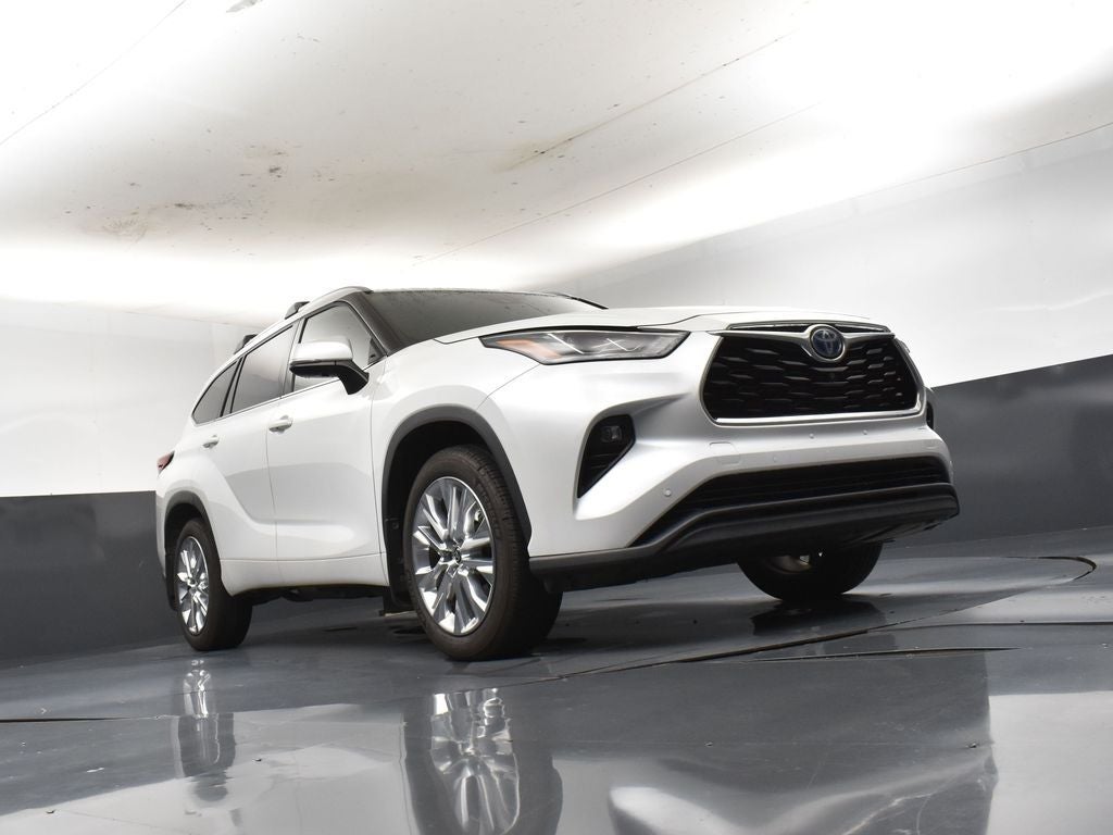 2022 Toyota Highlander Hybrid Limited